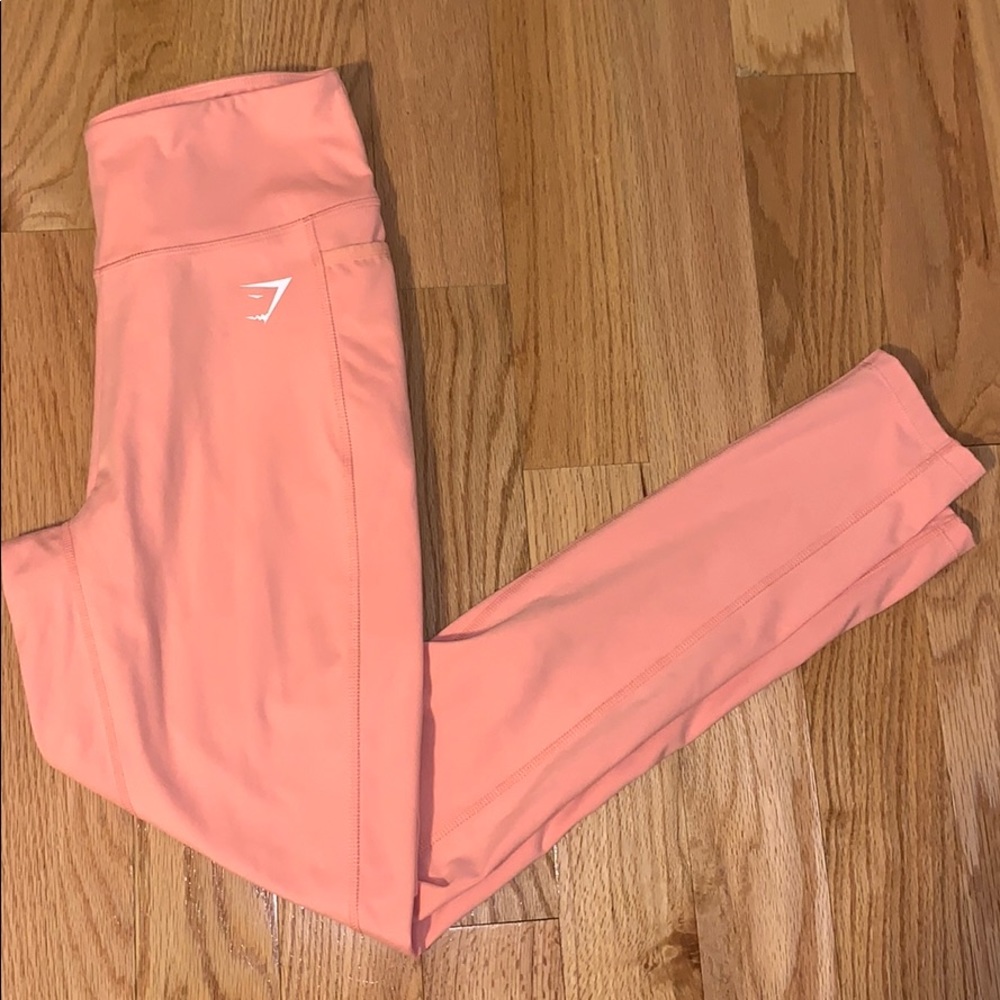 Gymshark Dreamy Leggings 2.0 Size Medium Peach